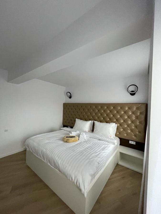 Adina Apartament Гура-Гуморулуй Экстерьер фото