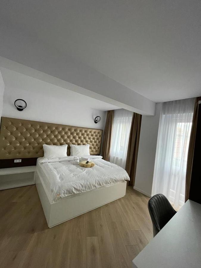 Adina Apartament Гура-Гуморулуй Экстерьер фото